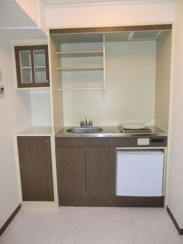 キッチン　IHコンロ１口付きのシステムキッチンです