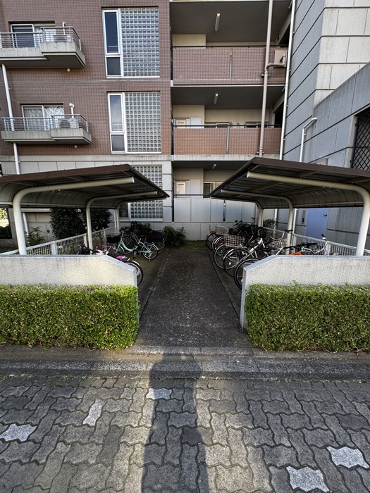 グランピア西白井3号棟の外観写真