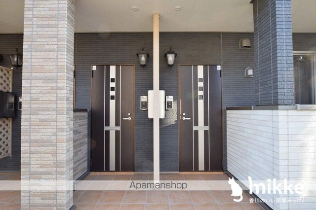 エントランス　エントランス
