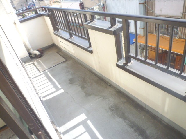 ＪＲ中央本線 金山駅 徒歩7分 4階建 築38年の内装写真