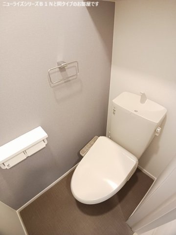トイレ　清潔感のあるトイレです