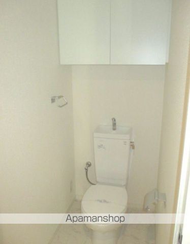 レジディア西新のトイレ写真