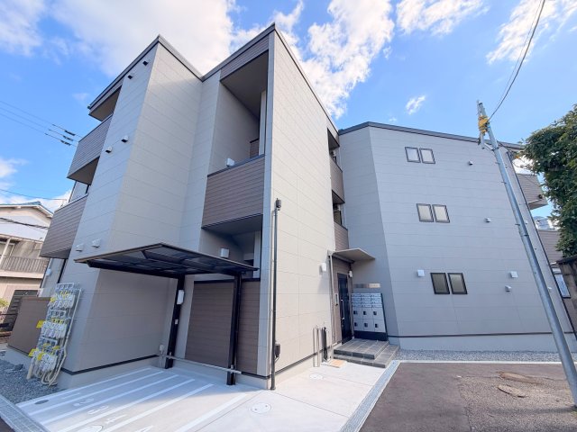 建物外観　綺麗な外観の素敵なお部屋があなたを待っています。