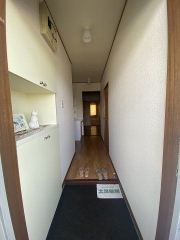 【名古屋市天白区野並のマンションの玄関】