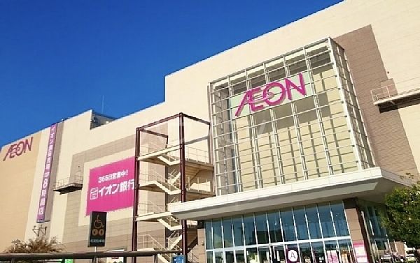 【各務原市那加日新町のマンションのショッピングセンター】