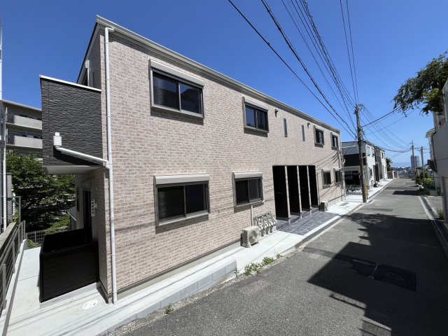 神戸市長田区房王寺町のアパートの建物外観