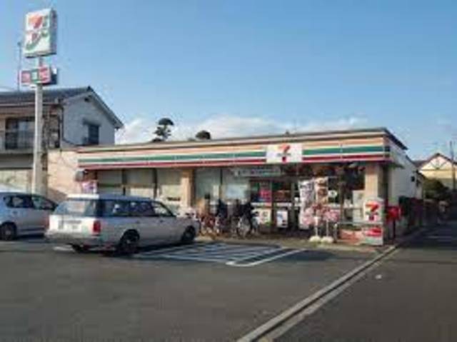 コンビニ　セブンイレブン武蔵村山三ツ藤3丁目店（コンビニ）まで566m