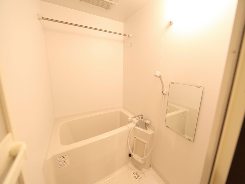 バス・シャワールーム　浴室暖房乾燥機付　24時間換気機能付バスルーム