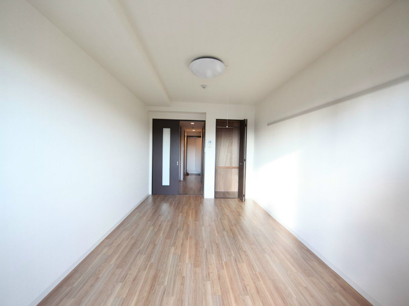 その他部屋・スペース　洋室9.3帖　クローゼット（収納充実してます）