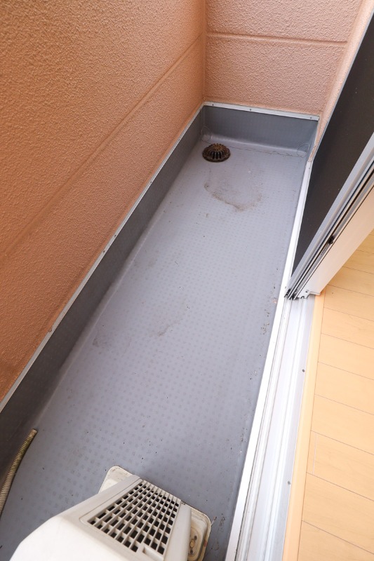 バルコニー　図面と現状に相違がある場合には現状を優先