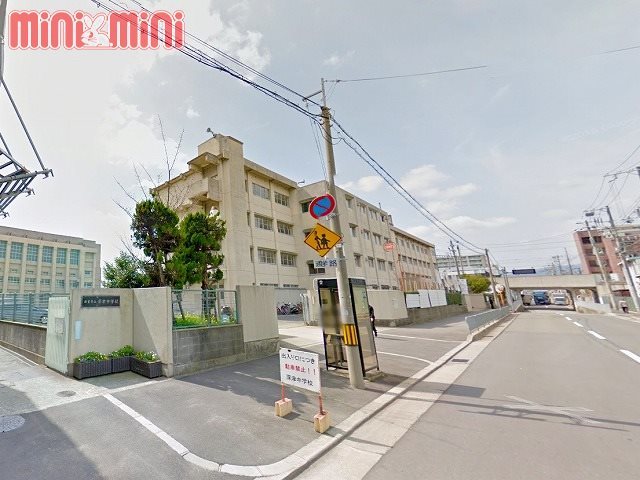 【西宮市大屋町のマンションの小学校】