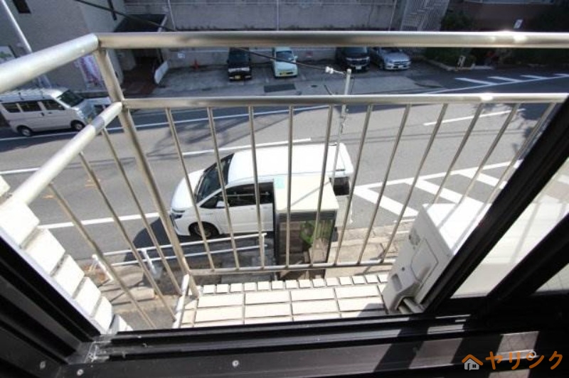 バルコニー　※室外機置場