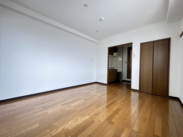 居室・リビング　※別部屋写真