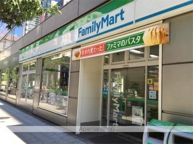 コンビニ　ファミリーマート　京町堀店（コンビニ）まで78m