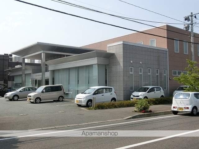 銀行　（株）岩手銀行／本宮支店（銀行）まで334m