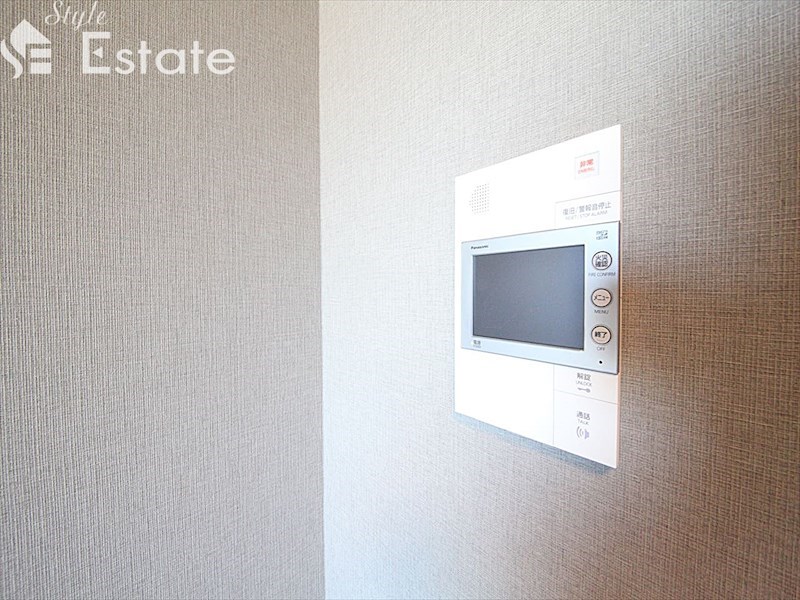 セキュリティ　モニター付きインターホン