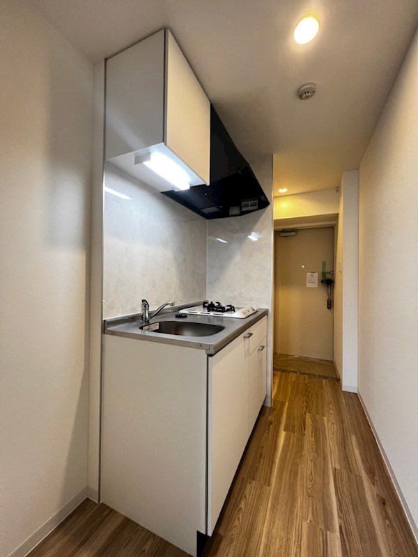 キッチン　コンパクトなキッチンで掃除もラクラク