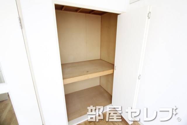 収納　奥行きのある収納。