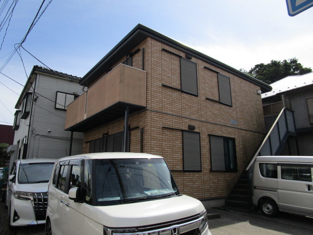 エントランス　耐震性に優れたセキスイハイム施工