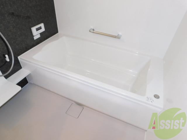 バス・シャワールーム　広い浴室です