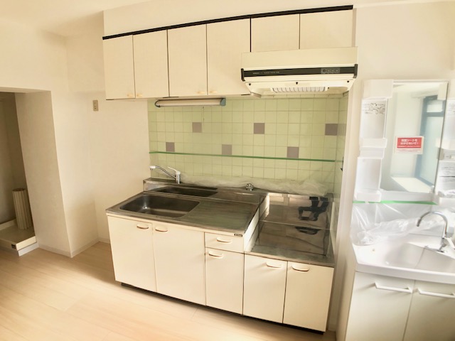 キッチン　お好きなコンロが置けます