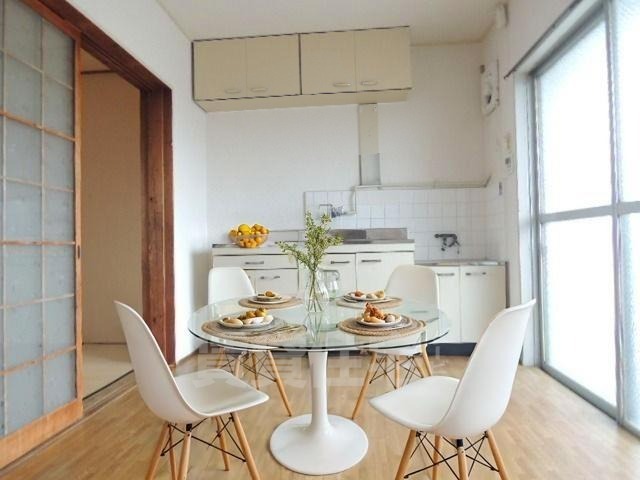 居室・リビング　本画像の家具はCGで作成してます。