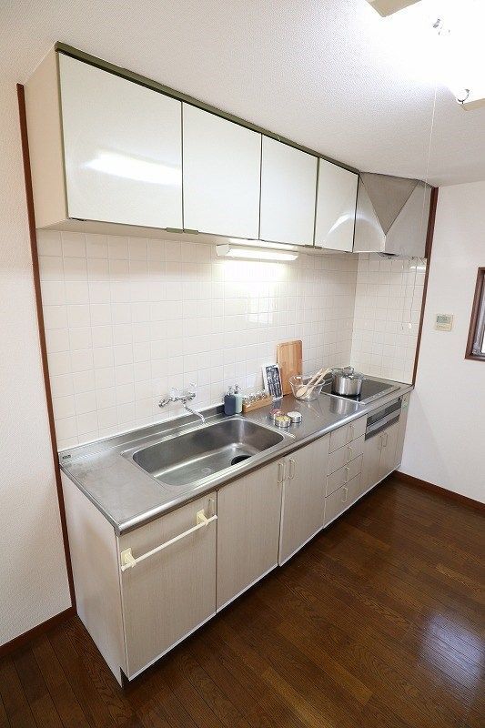 キッチン　※モデルルーム写真