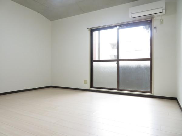 居室・リビング　フローリング♪