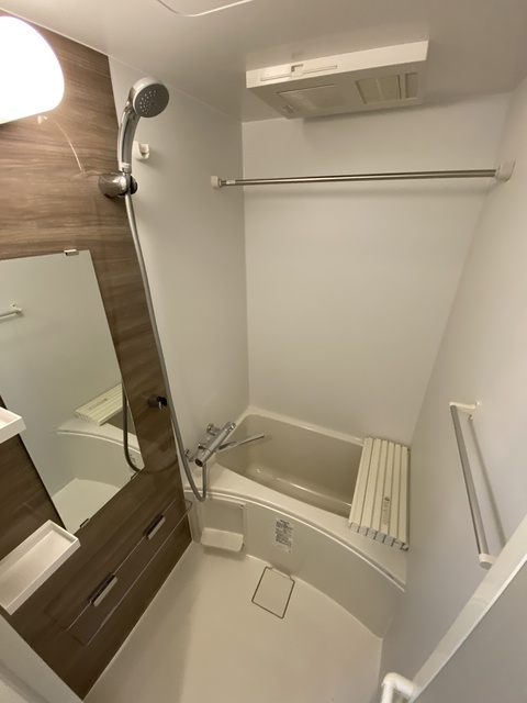 バス・シャワールーム　一日の疲れを癒してくれる大事な場所。