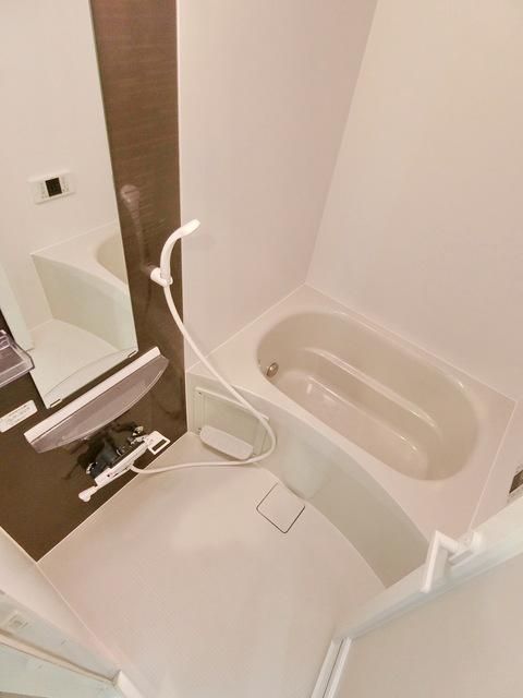 バス・シャワールーム　☆ゆったり爽快バスタイム☆