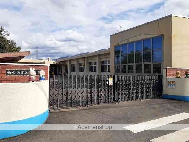幼稚園・保育園　新居浜萩生保育園（幼稚園・保育園）まで1000m