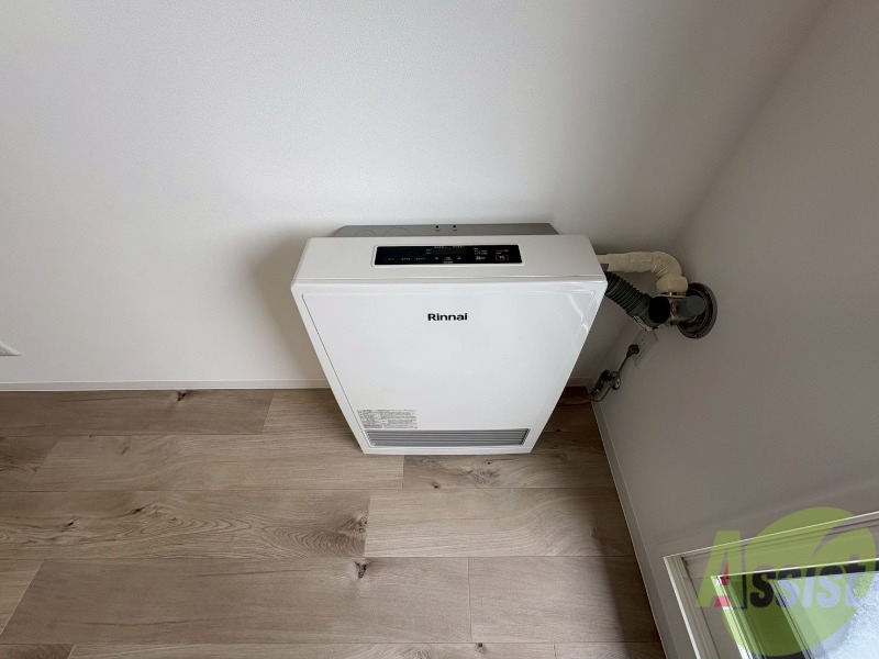 その他　ガス暖房です。札幌の冬もこれで乗り切りましょう！