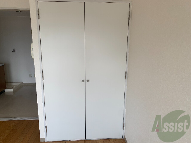 収納　こちらがメインの収納ですね、結構入りそうですね