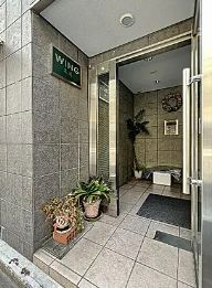 エントランス　清潔なエントランスです