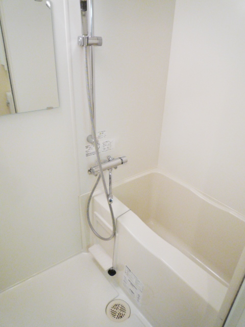 バス・シャワールーム　バス※別部屋参考写真