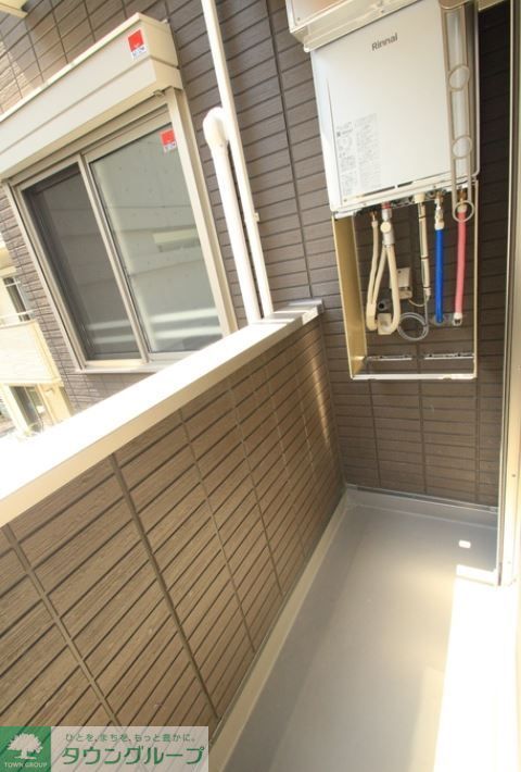 バルコニー　バルコニー