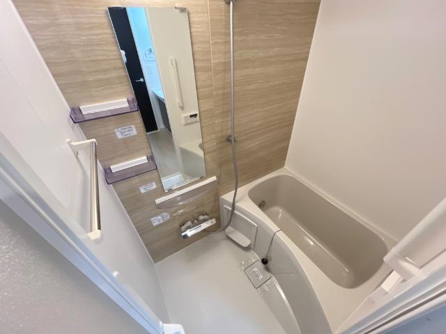 バス・シャワールーム　バス