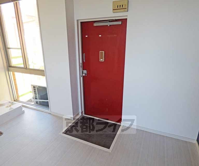 玄関　玄関です。