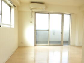 居室・リビング　居室※別部屋参考写真