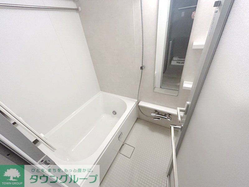 バス・シャワールーム　部屋探しは株式会社　タウンハウジング　までお気軽にお問合せ…