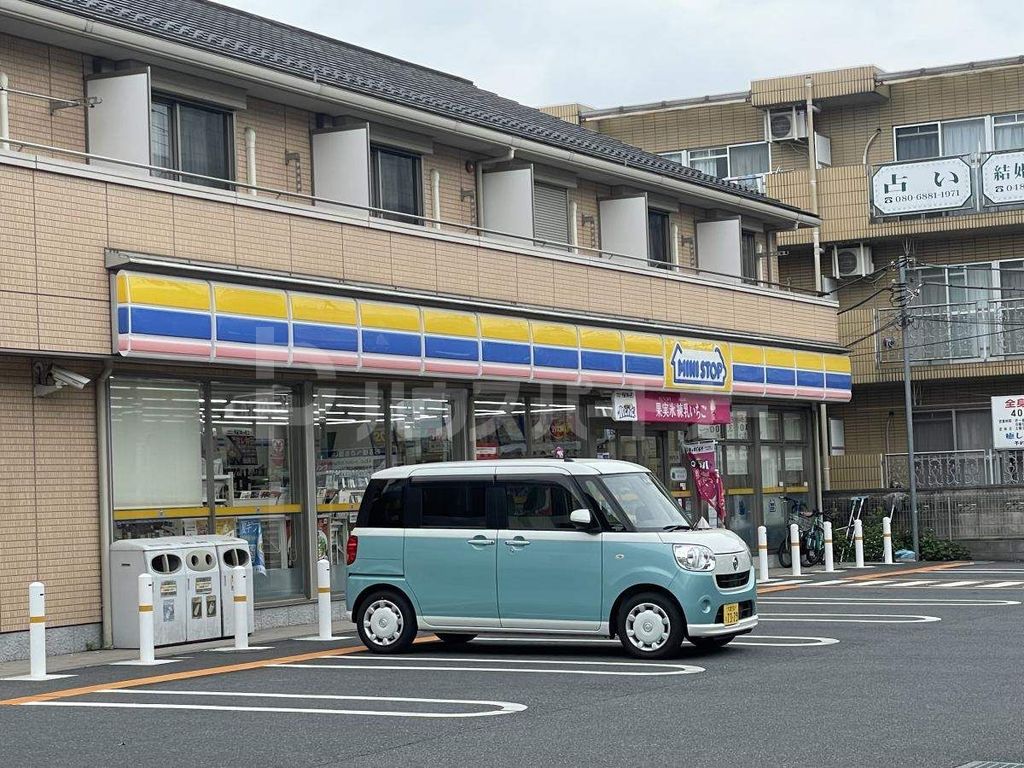 コンビニ　ミニストップ 鉄道博物館前店（コンビニ）まで120m