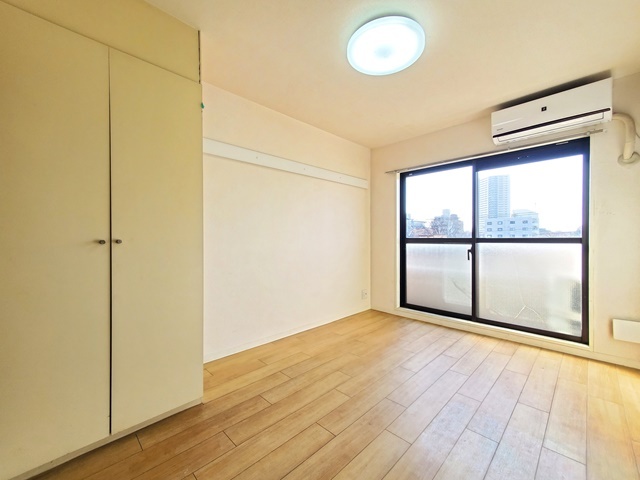 その他部屋・スペース　最上階で陽当たりも良好です♪