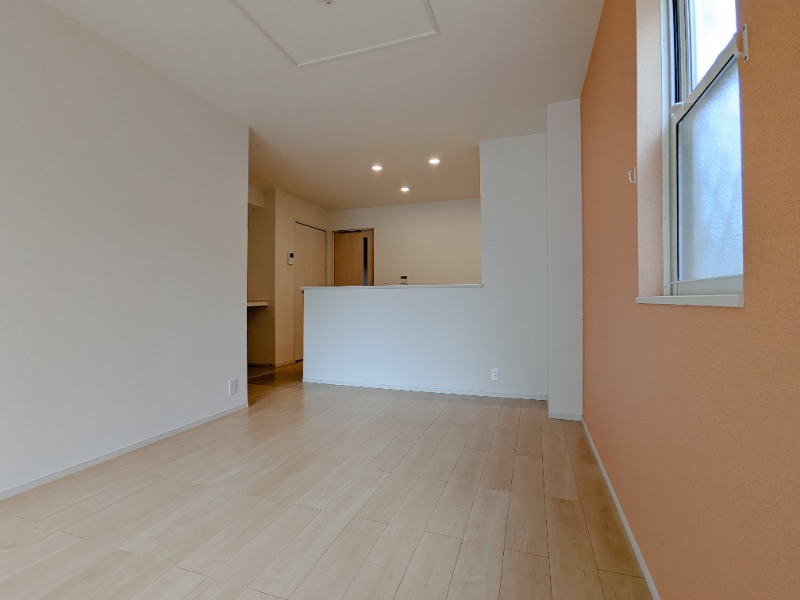 居室・リビング　図面と現状に相違がある場合には現状を優先