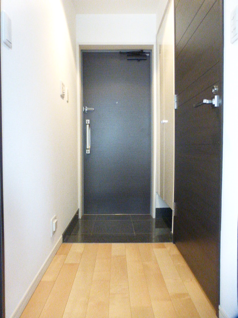 玄関　玄関※別部屋参考写真