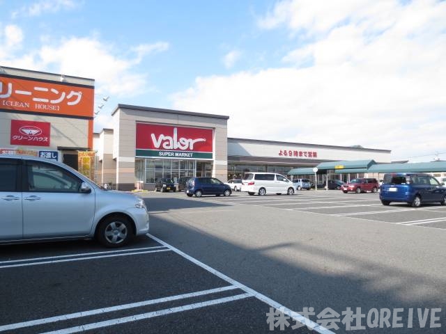 スーパー　バロー栗東苅原店（スーパー）まで647m