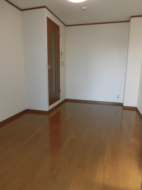 居室・リビング　※写真は別号室のものです