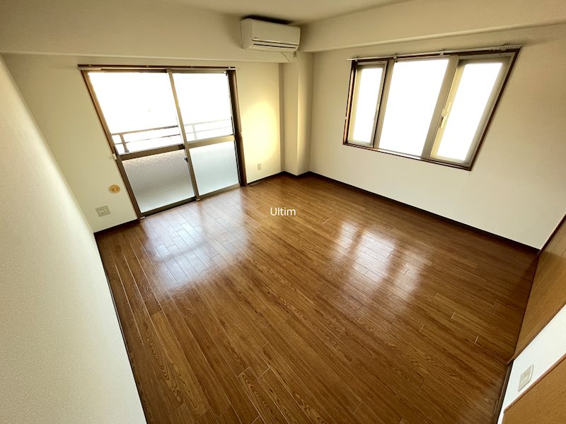 居室・リビング　※別のお部屋のお写真です。御参考までに。