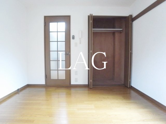 居室・リビング　洋室のお部屋です。