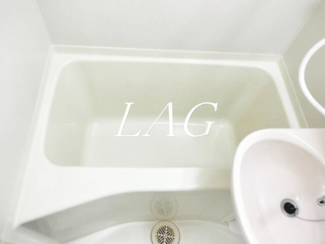 バス・シャワールーム　お風呂です。