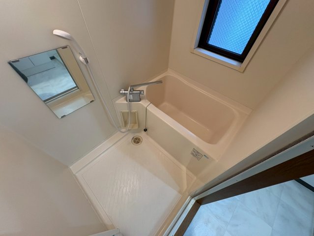 バス・シャワールーム　サントル大宝